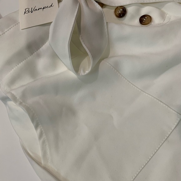 White Shorts - Picture 4 of 5